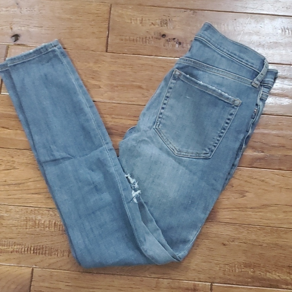 Free People high rise stretch knockout knee skinny jeans